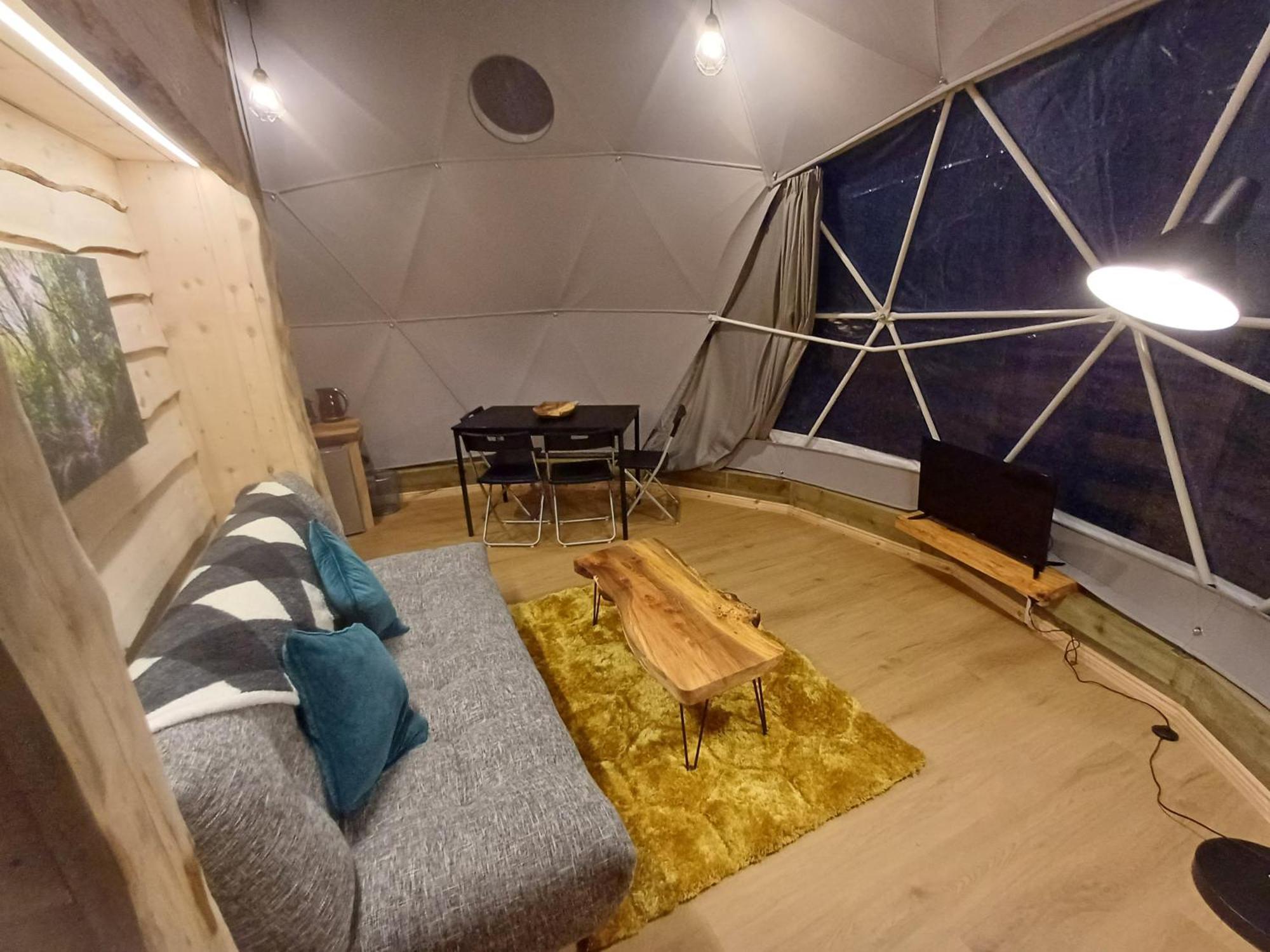 Little River Glamping Luxury tent
