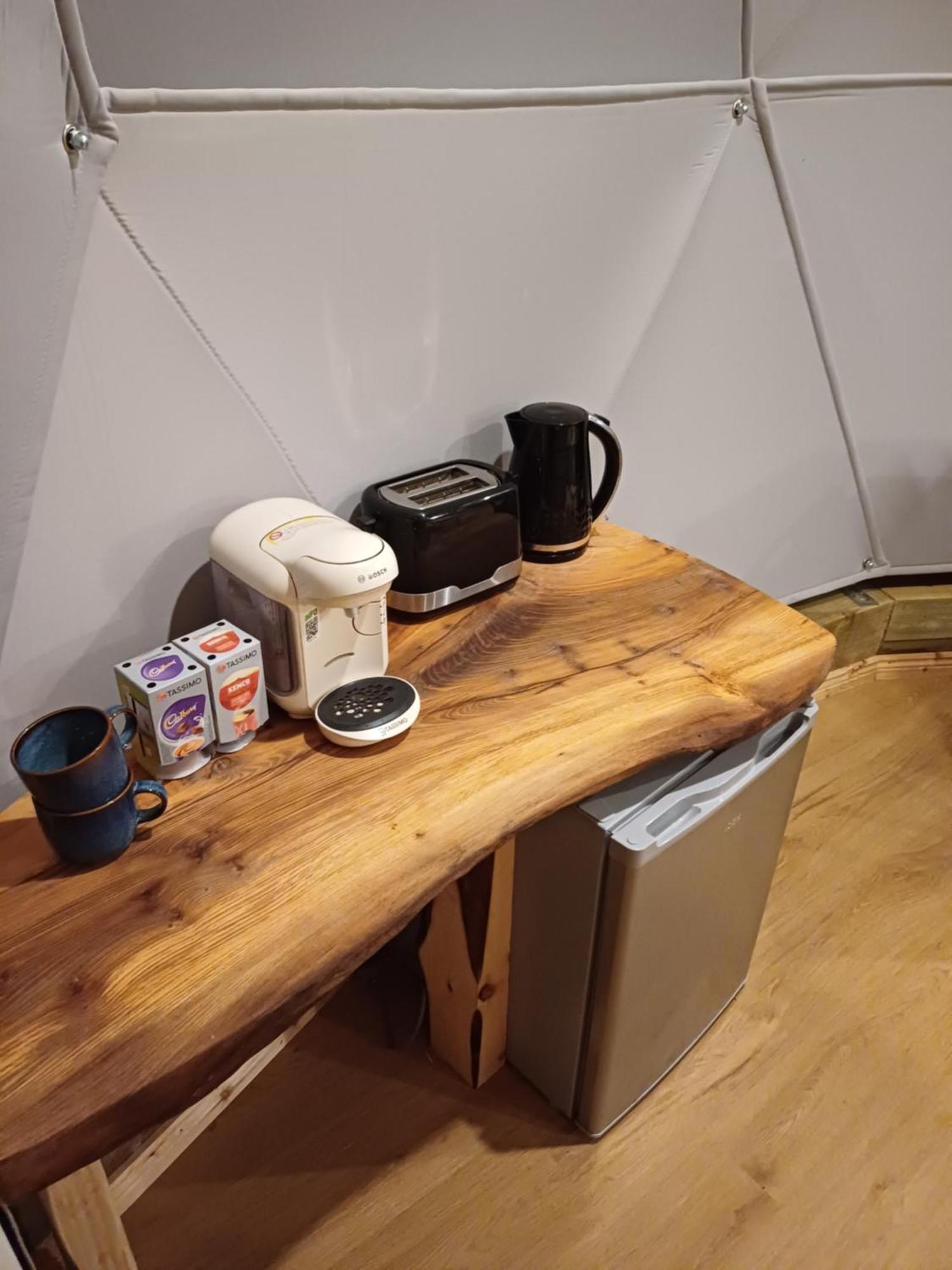 Little River Glamping * Ballymoney