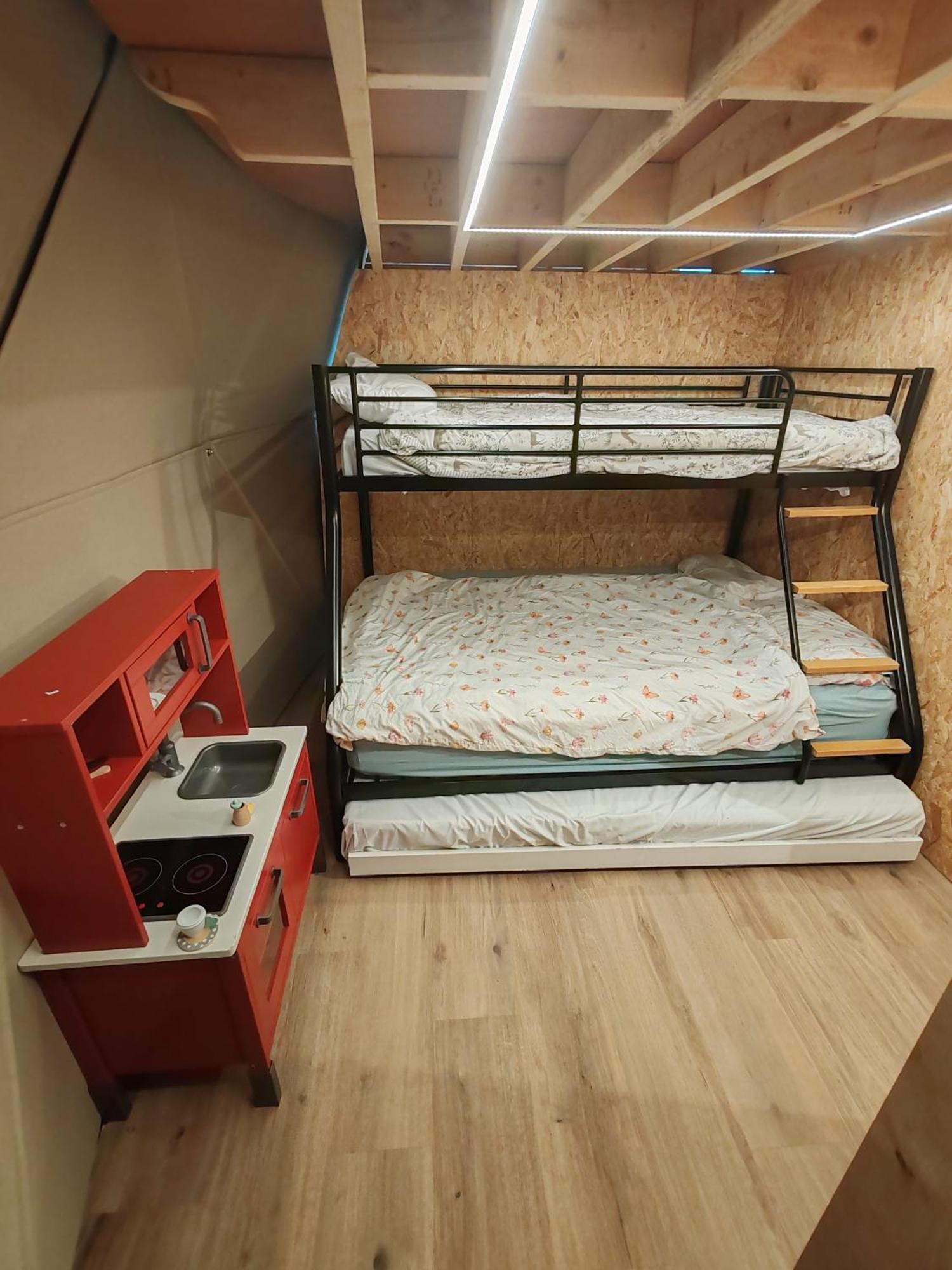 Little River Glamping Luxury tent *
