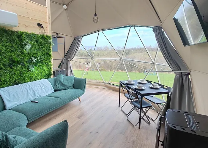 Little River Glamping